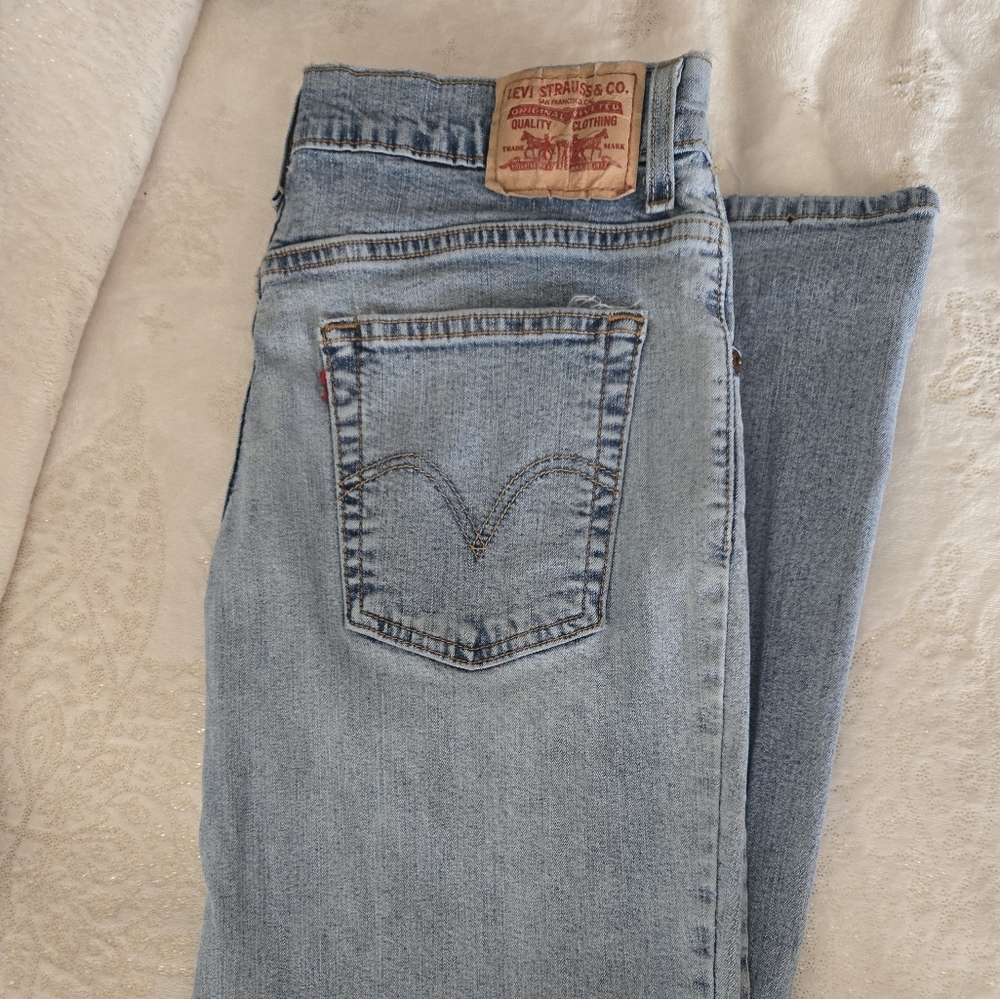 LEVI STRAUSS JEANS